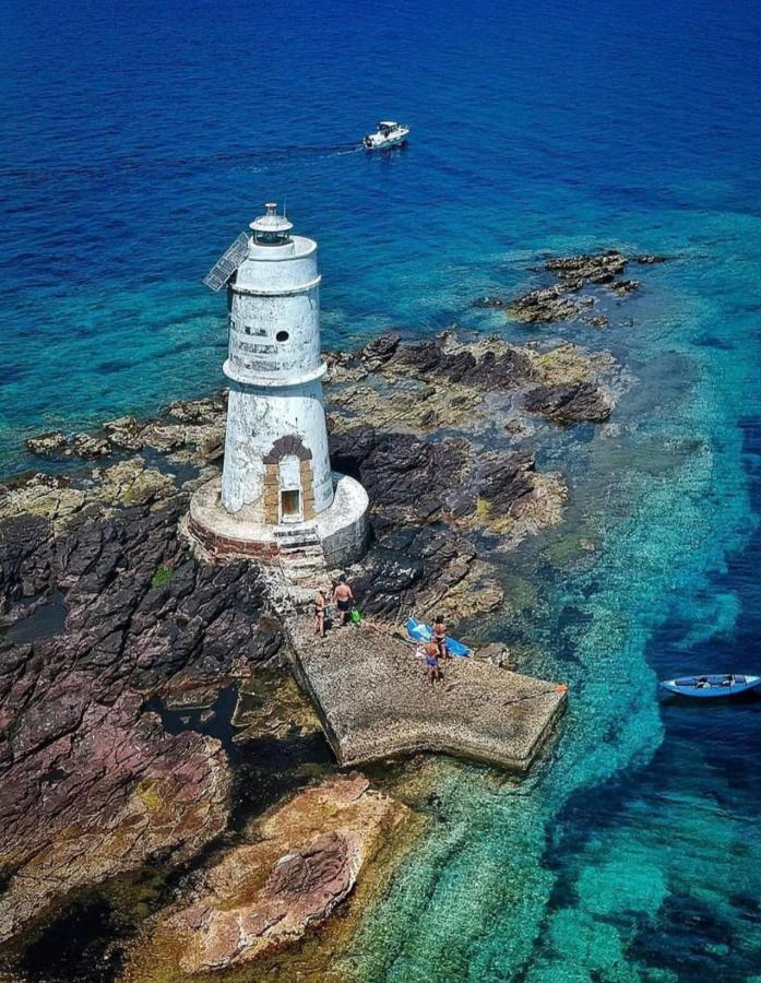 Casa Blu Oltremare Villa SantʼAntìoco Екстериор снимка