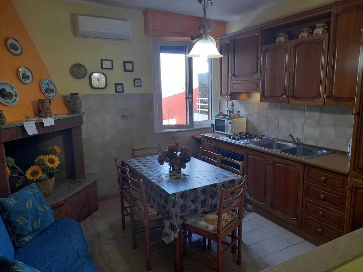 Casa Blu Oltremare Villa SantʼAntìoco Екстериор снимка